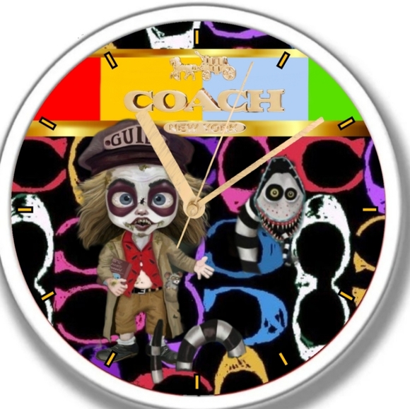 Beatle Juice Coach clock - Picture 3 of 4